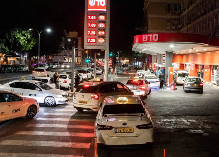 La compra de autos nuevos en Israel desciende un 13 %