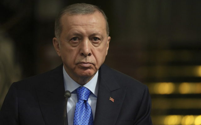 Jamenei advierte a Erdogan contra una ofensiva turca en Siria