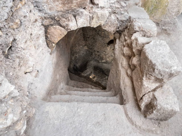 Arqueólogos israelíes hallan una mikve de la época del Segundo Templo