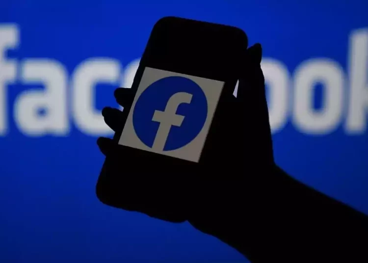 Facebook sigue permitiendo la incitación al odio en los anuncios