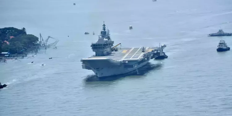 Vikrant vs Fujian: ¿Cómo se enfrentaría el segundo portaaviones de la India con el portaaviones tipo 003 de China?