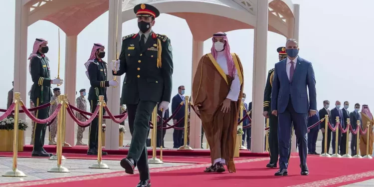 Irán y Arabia Saudita buscan llevar su reconciliación a un nivel superior