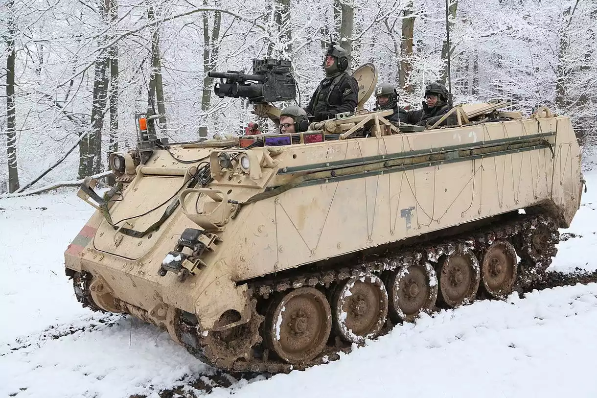 Portugal enviará a Ucrania vehículos blindados de transporte de personal M113A2