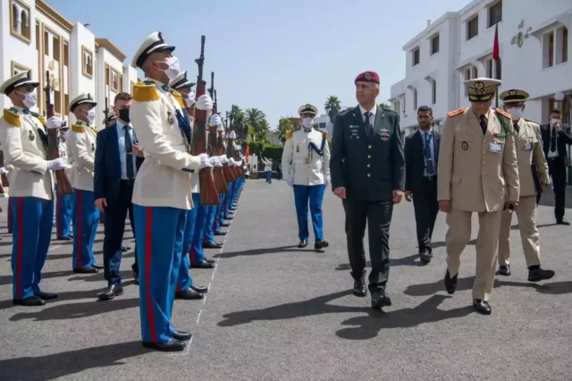 Jefe de las FDI se reúne con el ministro de Defensa y el líder del ejército de Marruecos