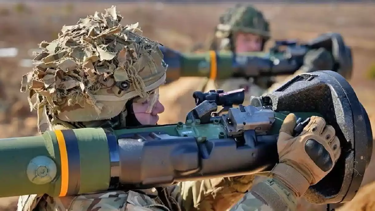 El Reino Unido ha enviado a Ucrania un arsenal de armas para luchar contra Rusia