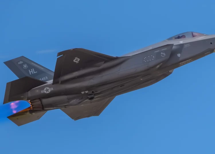 El motor del F-35 está en una encrucijada, con miles de millones de dólares en juego