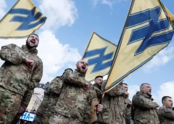 Los neonazis que lucharon contra Rusia en Ucrania son una amenaza