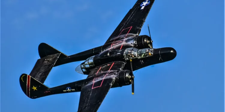 P-61 Black Widow: El primer caza nocturno de Estados Unidos