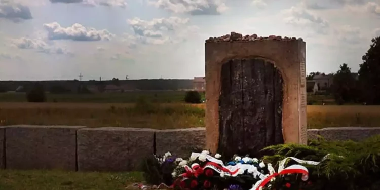 Efemérides: Los polacos mataron a 340 judíos en el pogromo de Jedwabne hace 81 años
