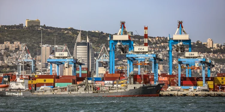 Los compradores del puerto de Haifa dicen estar preparados para la competencia