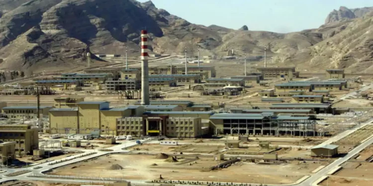 Irán construye un nuevo reactor de investigación nuclear en Isfahan