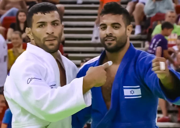 Judoka israelí Muki pierde ante el desertor iraní y amigo Mollaei en su primer enfrentamiento
