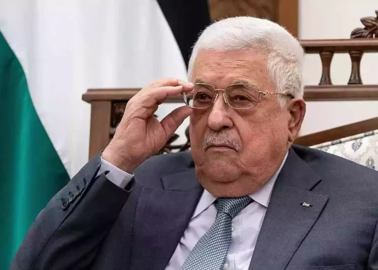 Informes sobre la deteriorada salud de Abbas intensifican la carrera por la sucesión de la AP