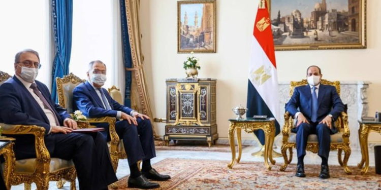 El presidente egipcio y el ministro de Asuntos Exteriores ruso mantienen conversaciones