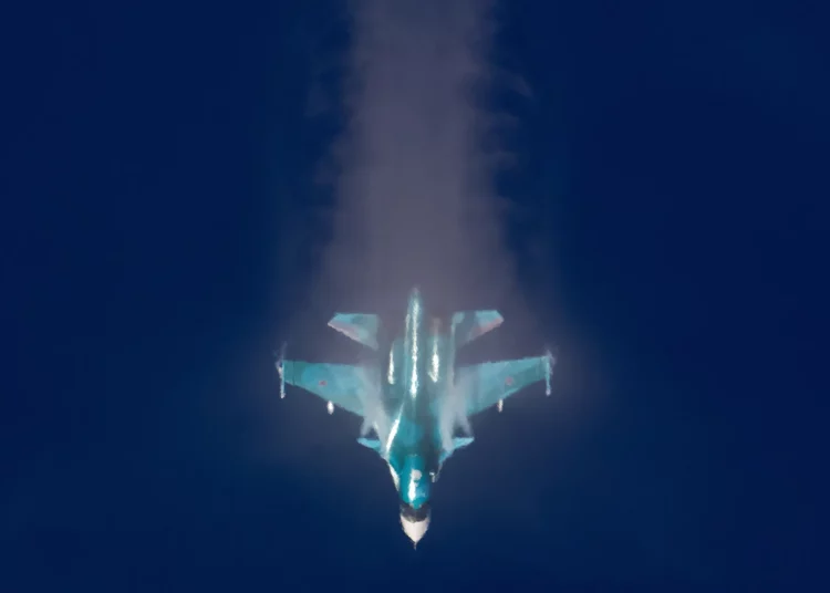 Cómo Rusia derribó su propio bombardero Su-34 “Fullback” en Ucrania