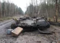 Ucrania destruye equipo militar de los invasores rusos