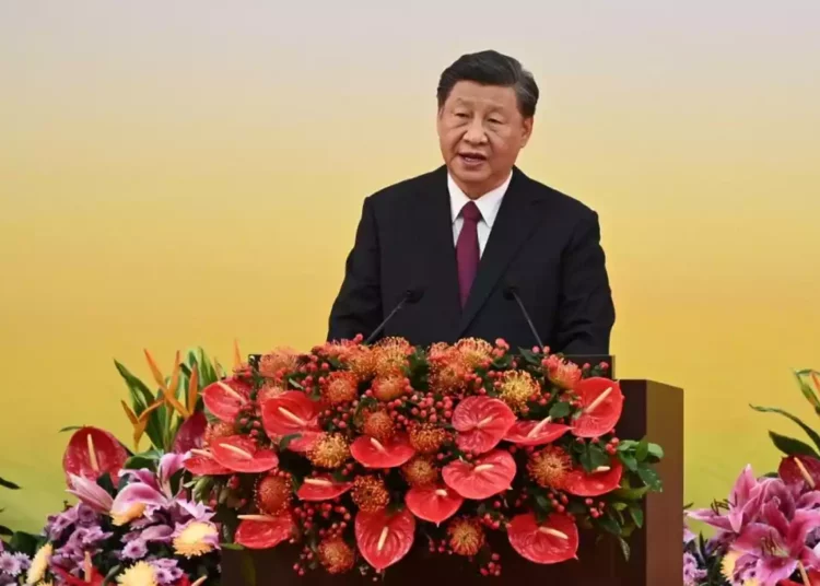 Xi conmemora el vigésimo quinto aniversario de la entrega de Hong Kong a China