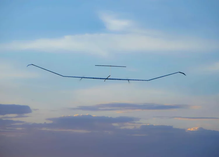 El dron Zephyr rompe el récord de ultra resistencia