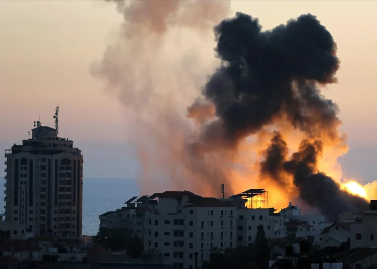 Hamás dice que Israel bombardeó instalación que contenía restos de soldado de las FDI cautivo