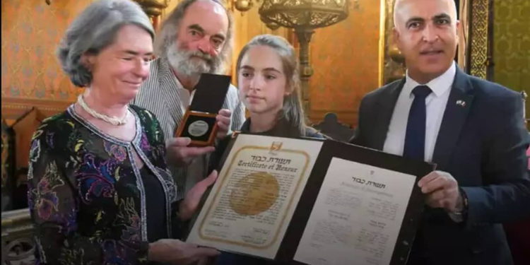 Familia italiana recibe homenaje por salvar a los judíos durante el Holocausto