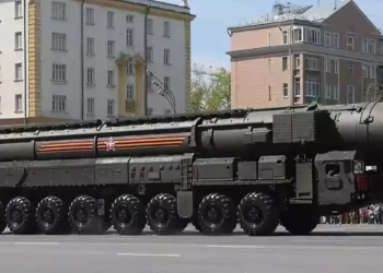 Rusia desarrolla el misil balístico antibuque Zmeevik