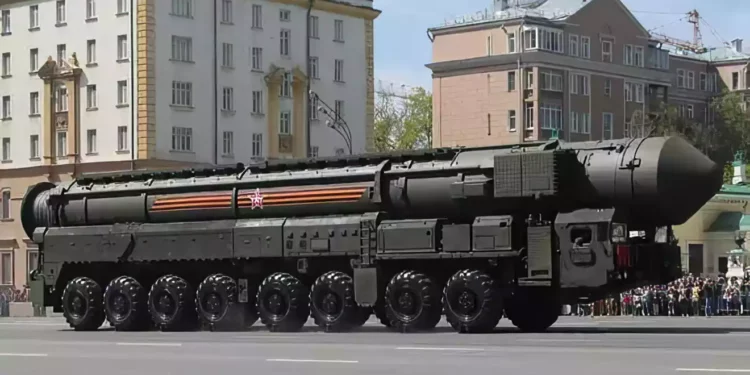 Rusia desarrolla el misil balístico antibuque Zmeevik
