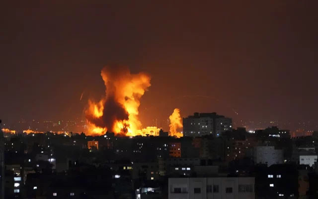 La Fuerza Aérea de Israel ataca a los terroristas de Gaza en represalia