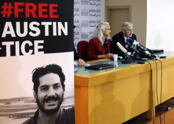 Siria niega haber detenido a un periodista estadounidense en el décimo aniversario de su desaparición