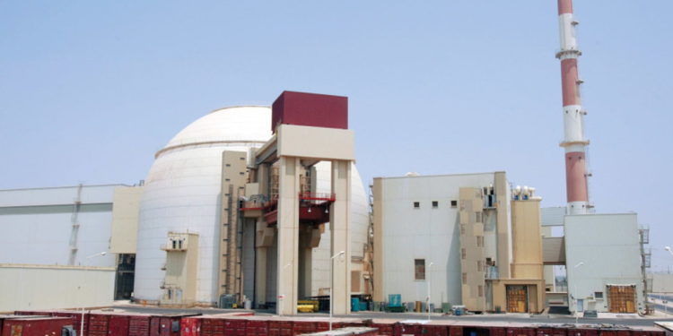 Vista del reactor nuclear principal de Bushehr, a 1.200 km. al sur de Teherán, en 2010 (crédito: REUTERS)