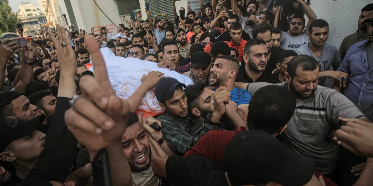 Explosión mortal en Jabaliya: Prensa mundial recoge versión israelí