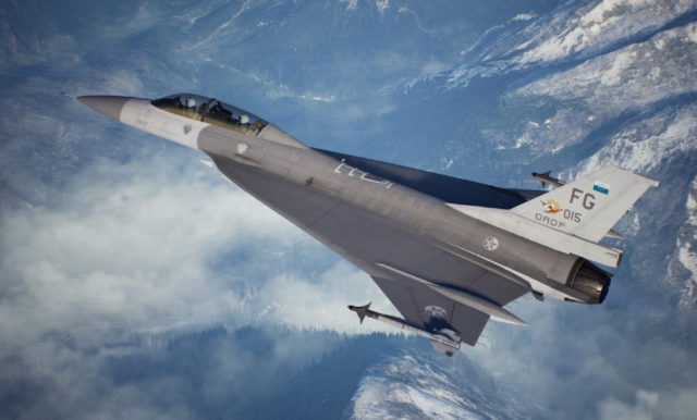 F-16XL: El mejor caza F-16 que nunca existió