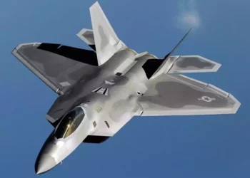 El programa de UAVs podría verse afectado si el Congreso bloquea la retirada del F-22