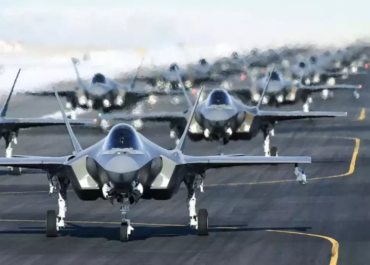 El Ejército de EE.UU. deja en tierra cientos de cazas F-35