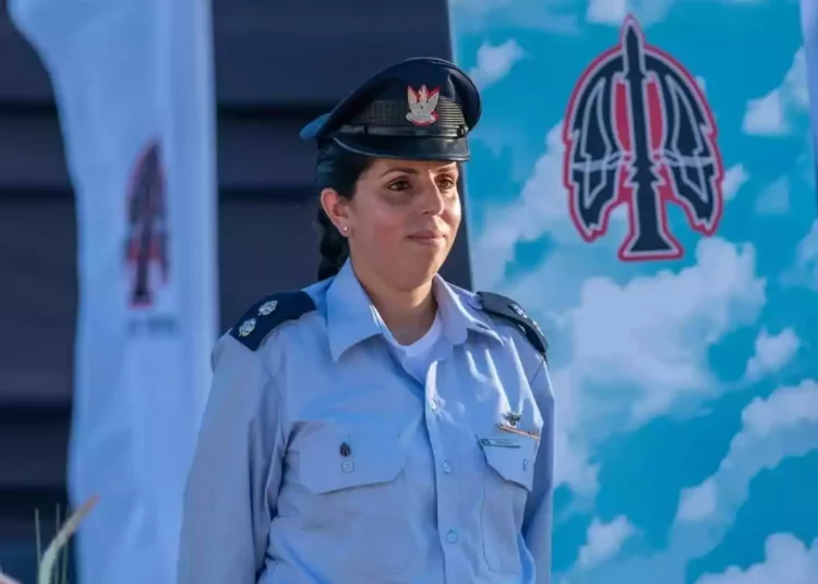 Las FDI nombran por primera vez a una mujer como comandante de un batallón de defensa aérea