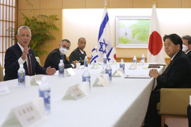 Israel y Japón firman un acuerdo de cooperación en defensa