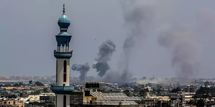 Las FDI bombardean 11 sitios utilizados para lanzar cohetes en Gaza