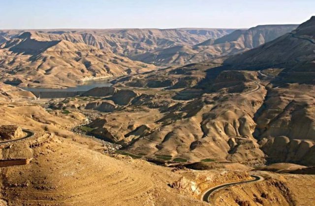 Israel y la AP transportarán agua a los agricultores del Valle del Jordán