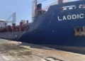 Barco sirio que transportaba grano ucraniano robado parte del Líbano tras una investigación
