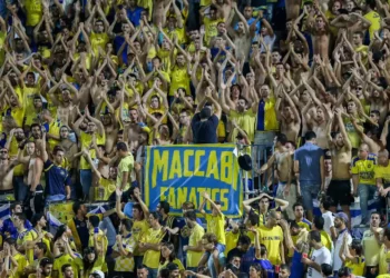 15 hinchas del Maccabi Tel Aviv detenidos en Grecia