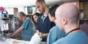 Israel pone fin a los lucrativos programas de formación médica estadounidenses