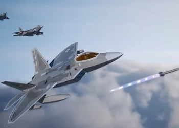 Los F-22 se preparan para probar el misil aire-aire “más letal” de la USAF