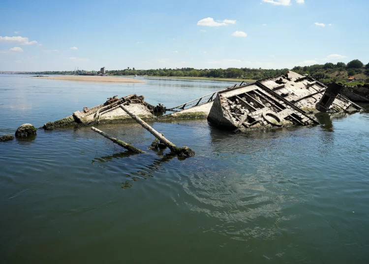 La sequía saca a la luz barcos nazis en el Danubio