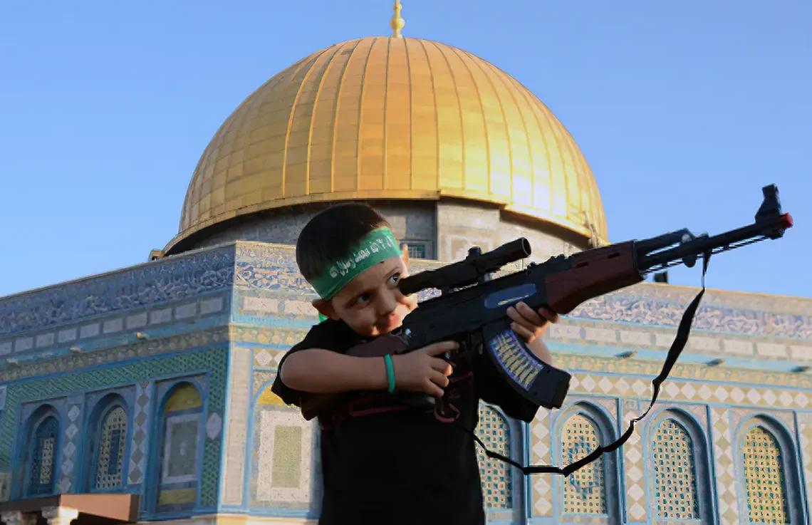 Hamás arremete contra turista “impúdica en la mezquita de Al-Aqsa”
