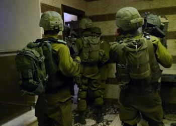Las FDI allanan 39 casas de palestinos vinculados a Hamás