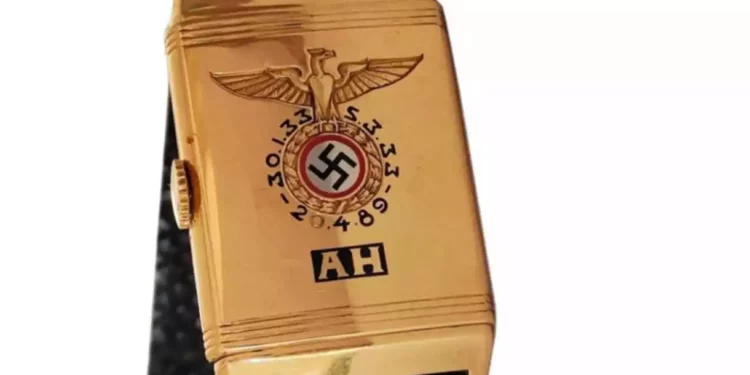 El presunto reloj de Hitler fue comprado por un judío