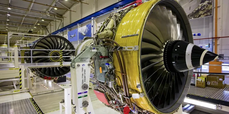 Rolls-Royce reduce el gasto por temor a la inflación