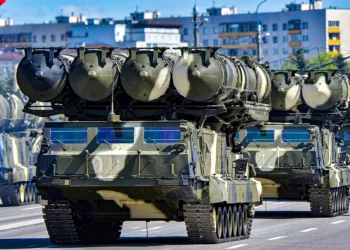 ¿Qué es el sistema de defensa aérea S-300 de Rusia?
