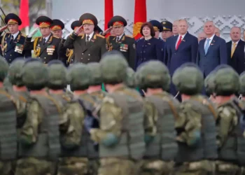 Trece mil soldados bielorrusos están listos para unirse a la invasión rusa de Ucrania