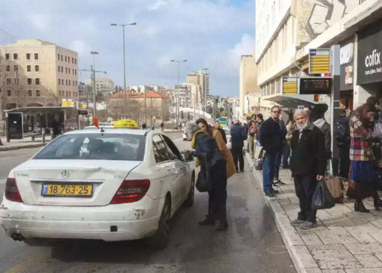 ¿Quién es el taxista que llevó al terrorista de Jerusalén a la policía?