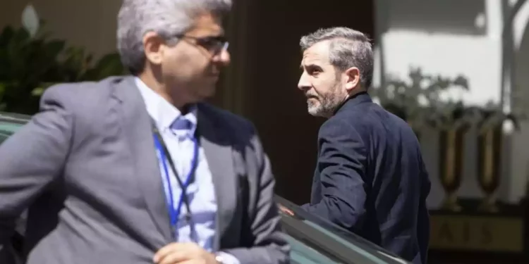 Las conversaciones nucleares se reanudan en Viena mientras Irán acelera su programa nuclear